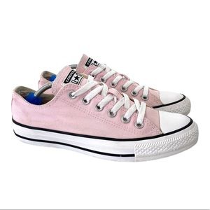 CONVERSE CHUCK TAYLOR Low Top Pink Size 8